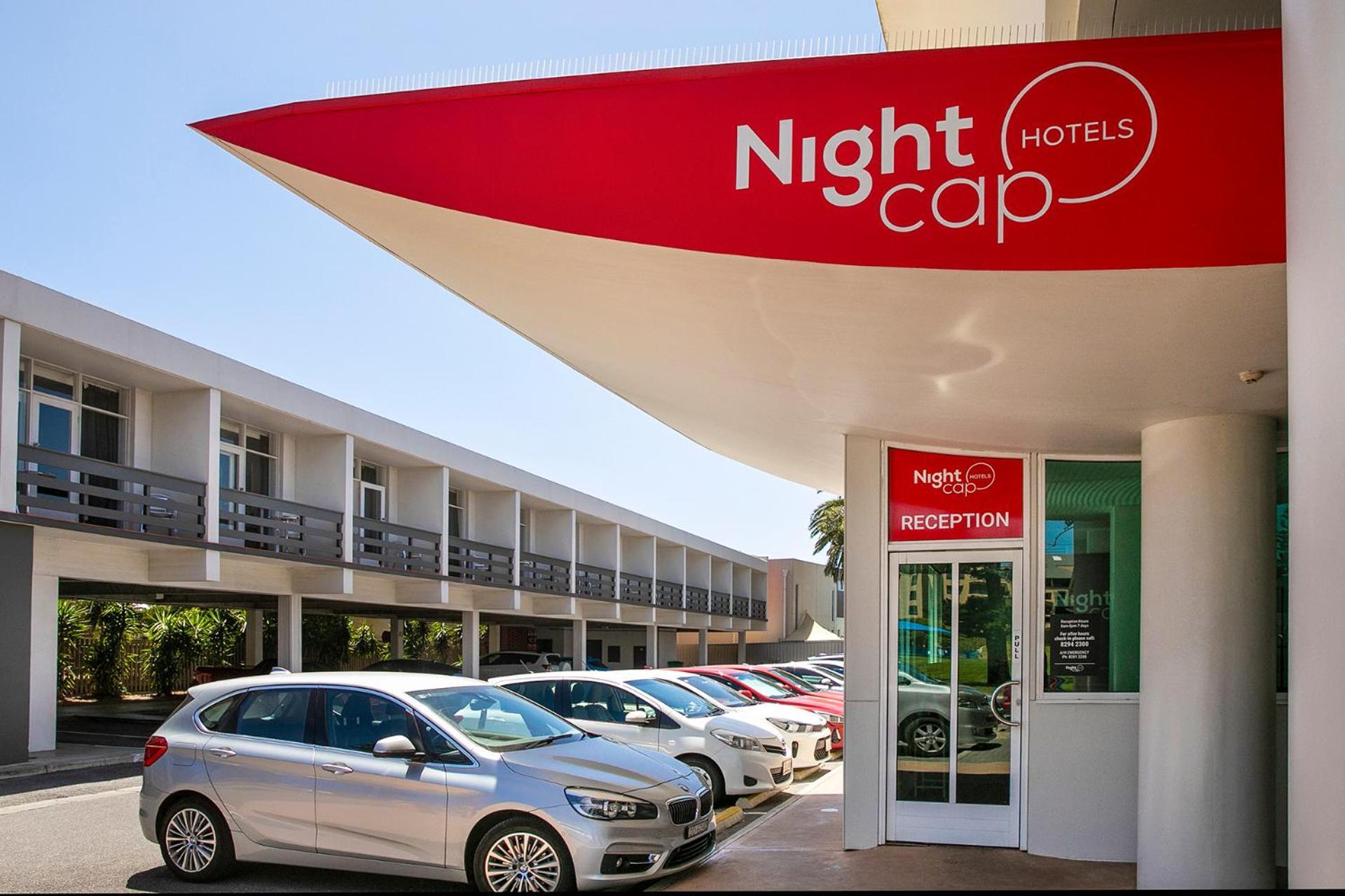 Nightcap At Watermark Glenelg Adelaide Exteriör bild