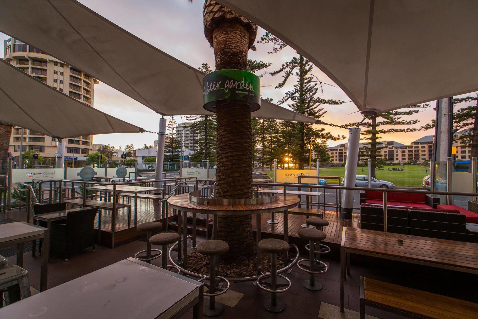 Nightcap At Watermark Glenelg Adelaide Exteriör bild